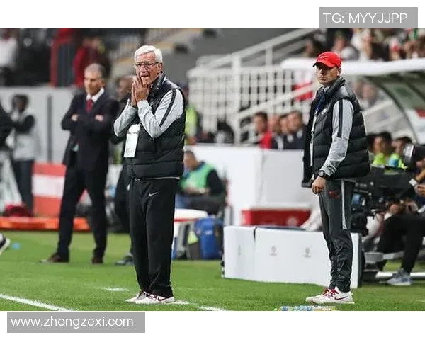 成都足球队节奏争议引发球迷热议与媒体关注的背后故事